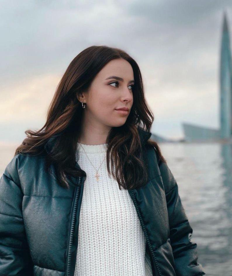 Алина
